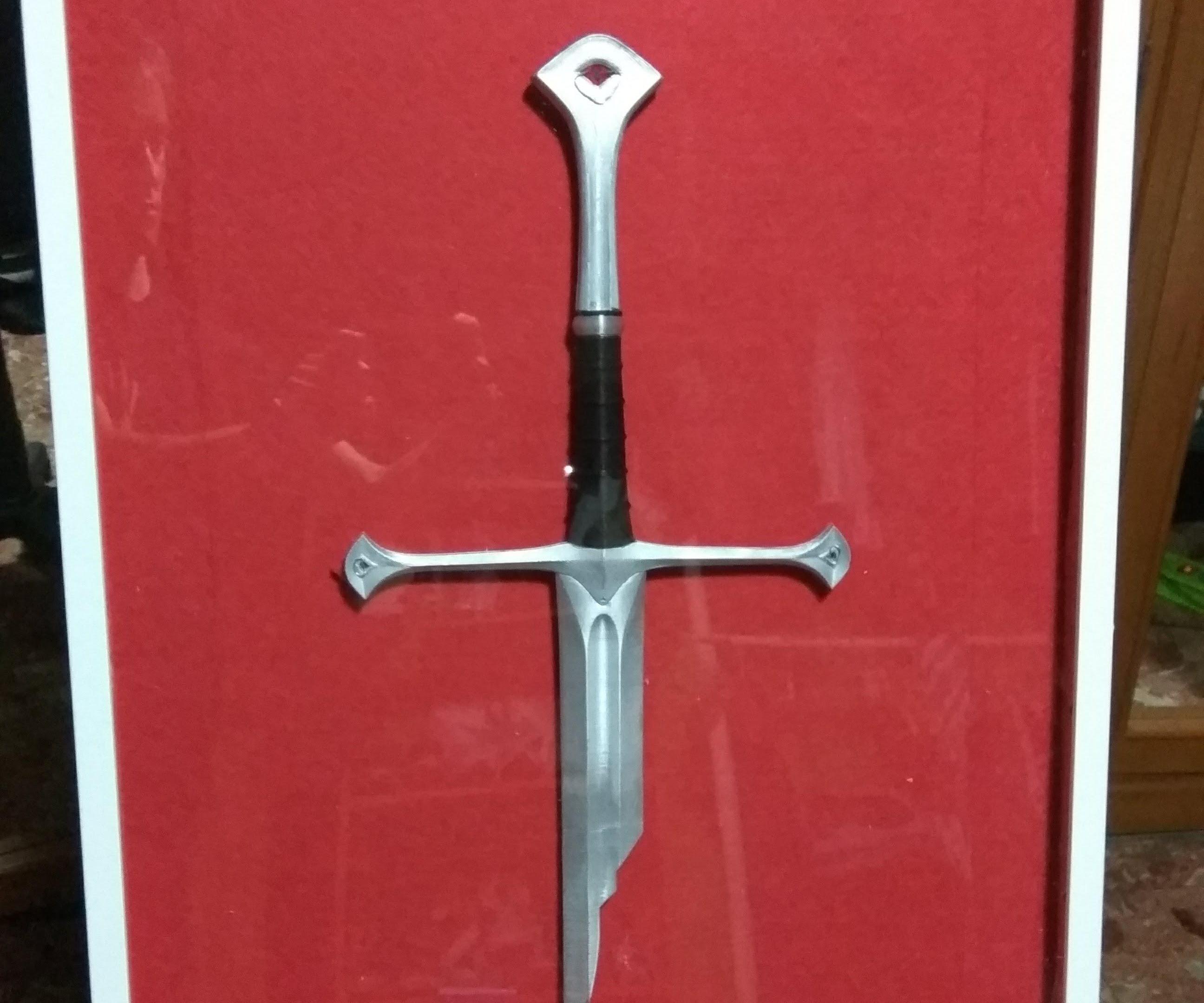 Frame to Wall Display Case