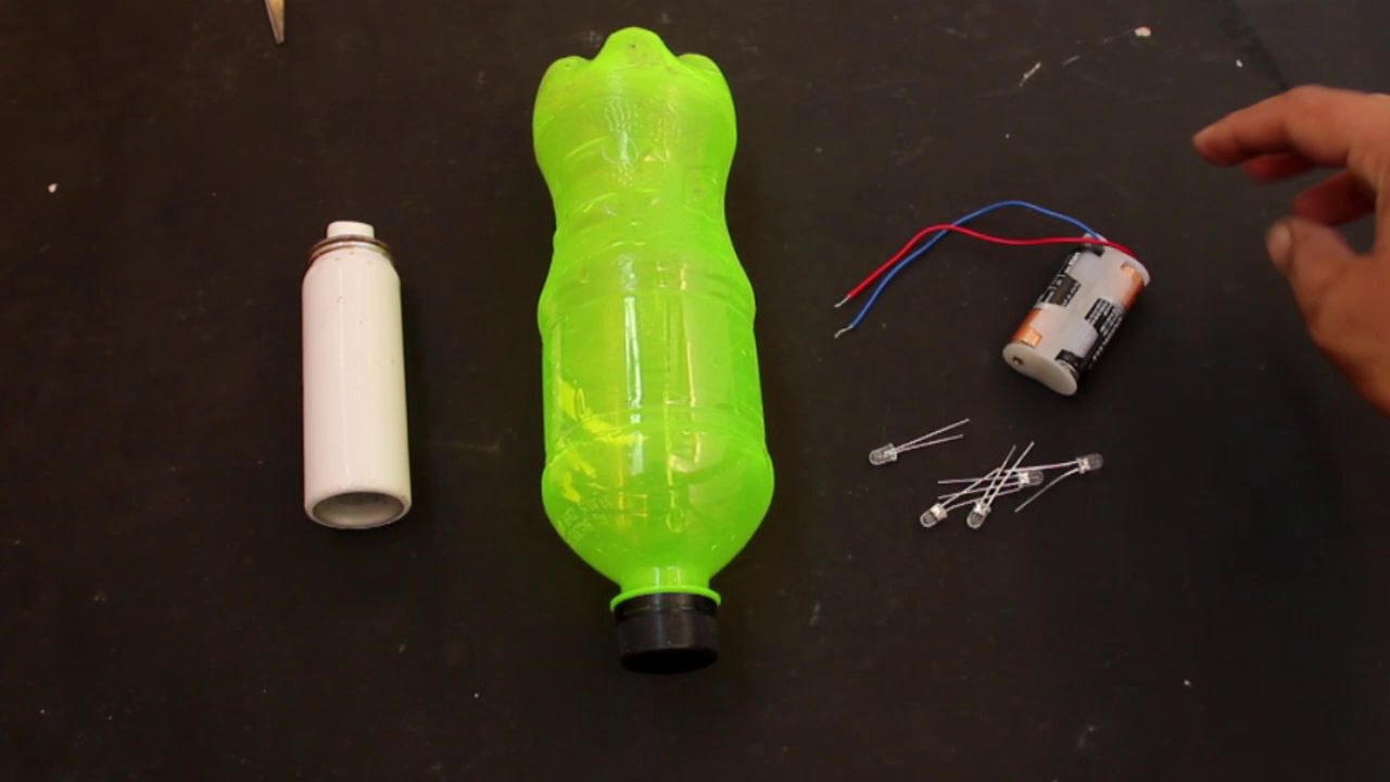 How to Make Flash Light Using Plastic and Deodorant Bottles : 6 