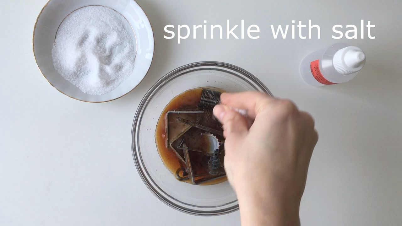 How to Rusty Metal Pieces Using Vinegar, Hydrogen Peroxide and Salt : 3 ...