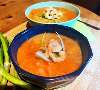 Prawns and Peppers Soup With Braided Breadsticks
