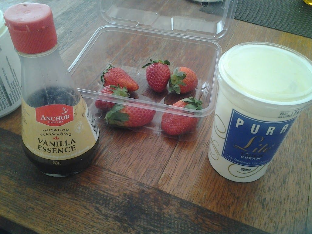 How to make strawberry  and vanilla ice-cream