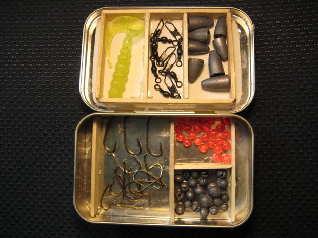 define pocket or tackle box Plano 4-Drawer Planos classic tray tackle box is a staple for every angler 5 Compartment Mini Pocket Tackle