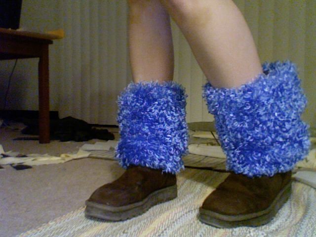 Transform Your Old Boots Into Fashionable Furry Boots.