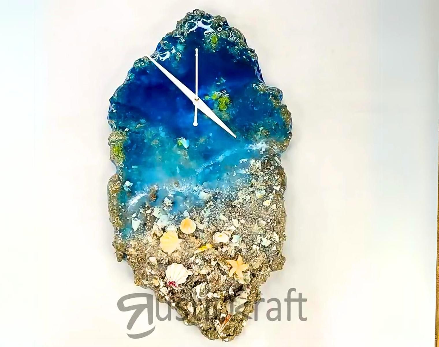 Oceanic Time - Crafting an Epoxy Clock With Seashells and Waves