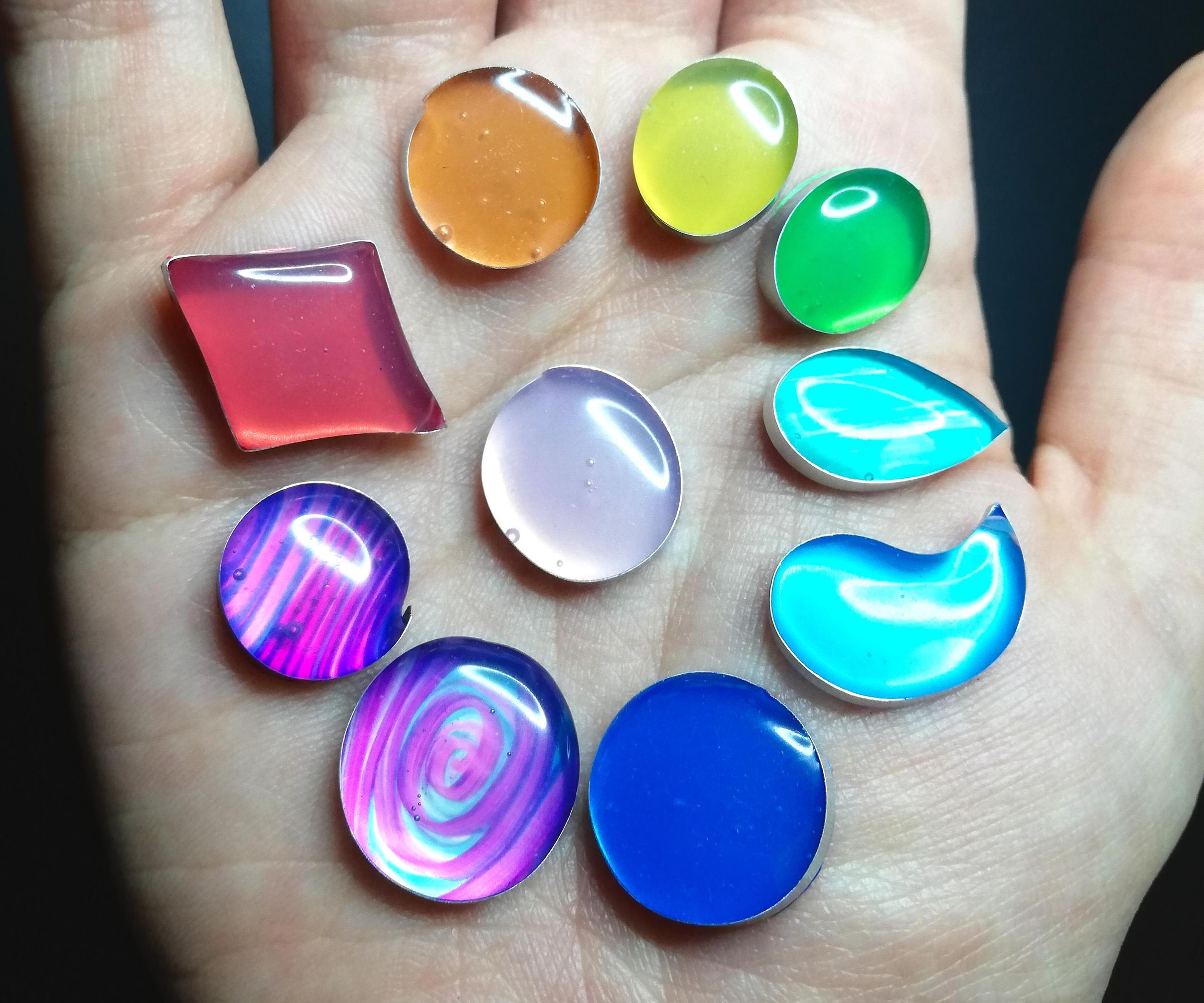 Hot Glue + Soda Cans = Gemstones!