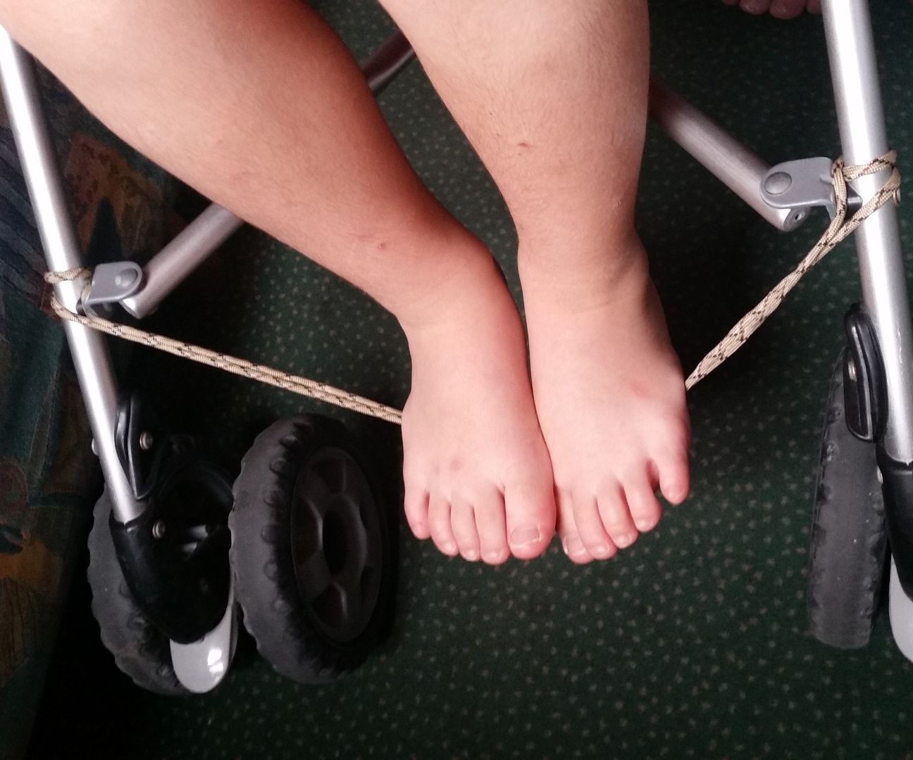 diy stroller footrest