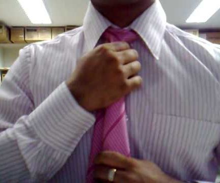 How to Make Knot of a Tie