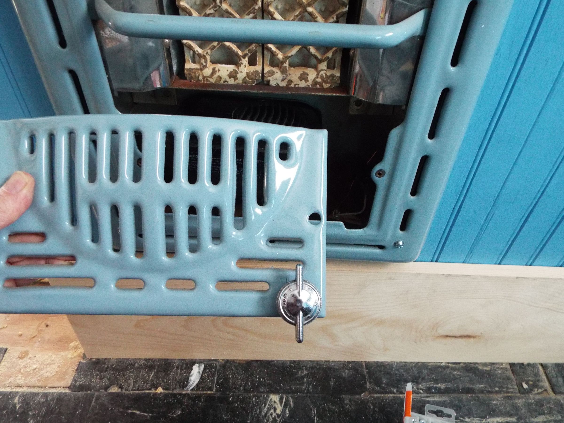 Convert Bathroom Gas Heater to Electric (UPDATED W/ Performance Data