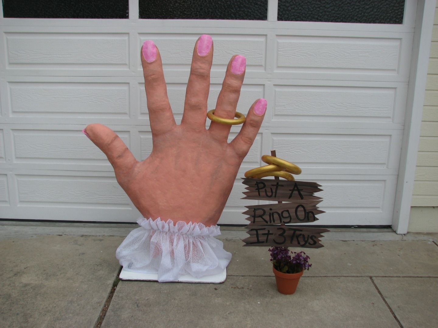 Put a Ring on It - Ring Toss Wedding Game : 7 Steps (with Pictures) -  Instructables