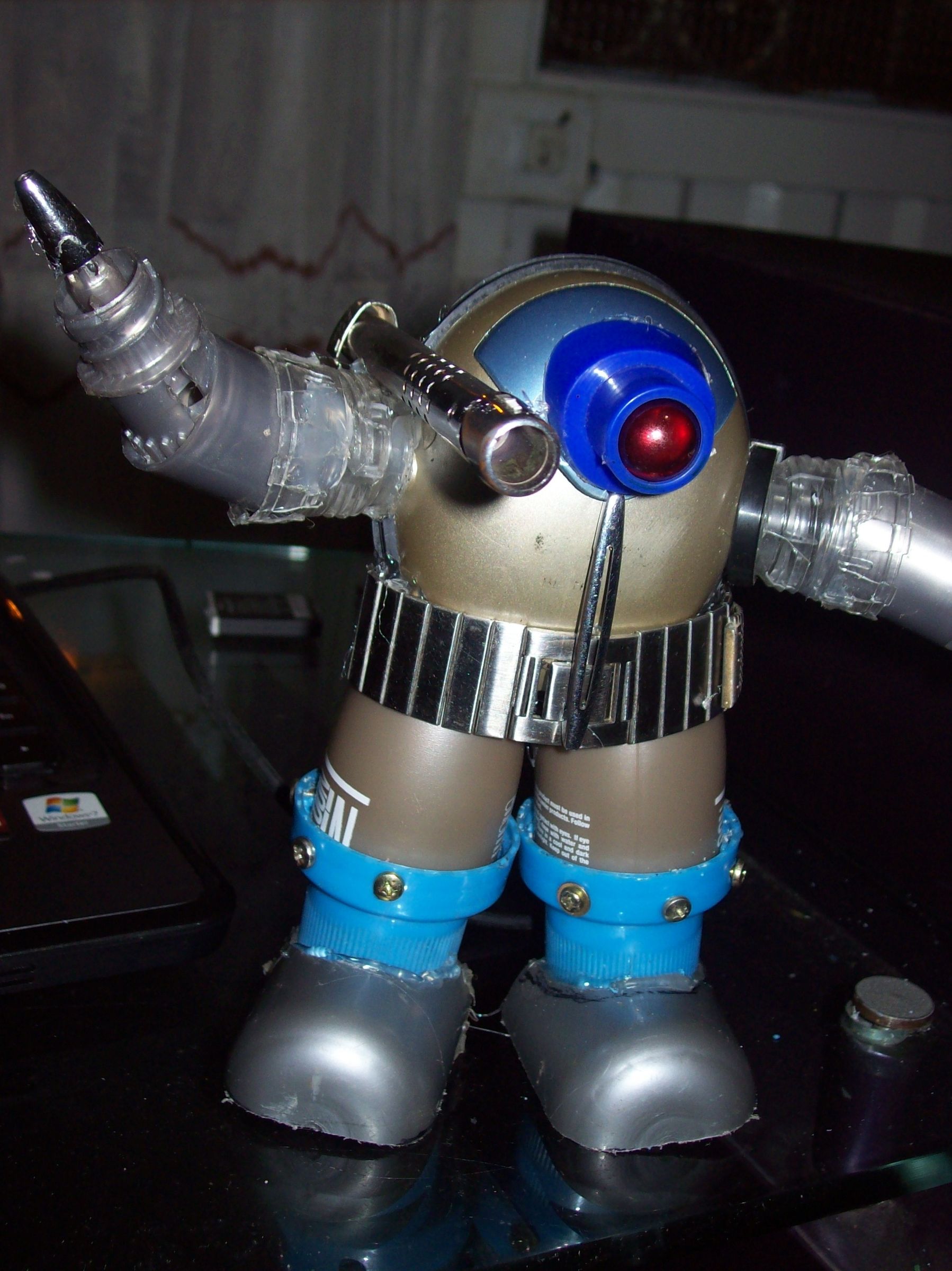 USB MOOD DETECTOR BOT.
