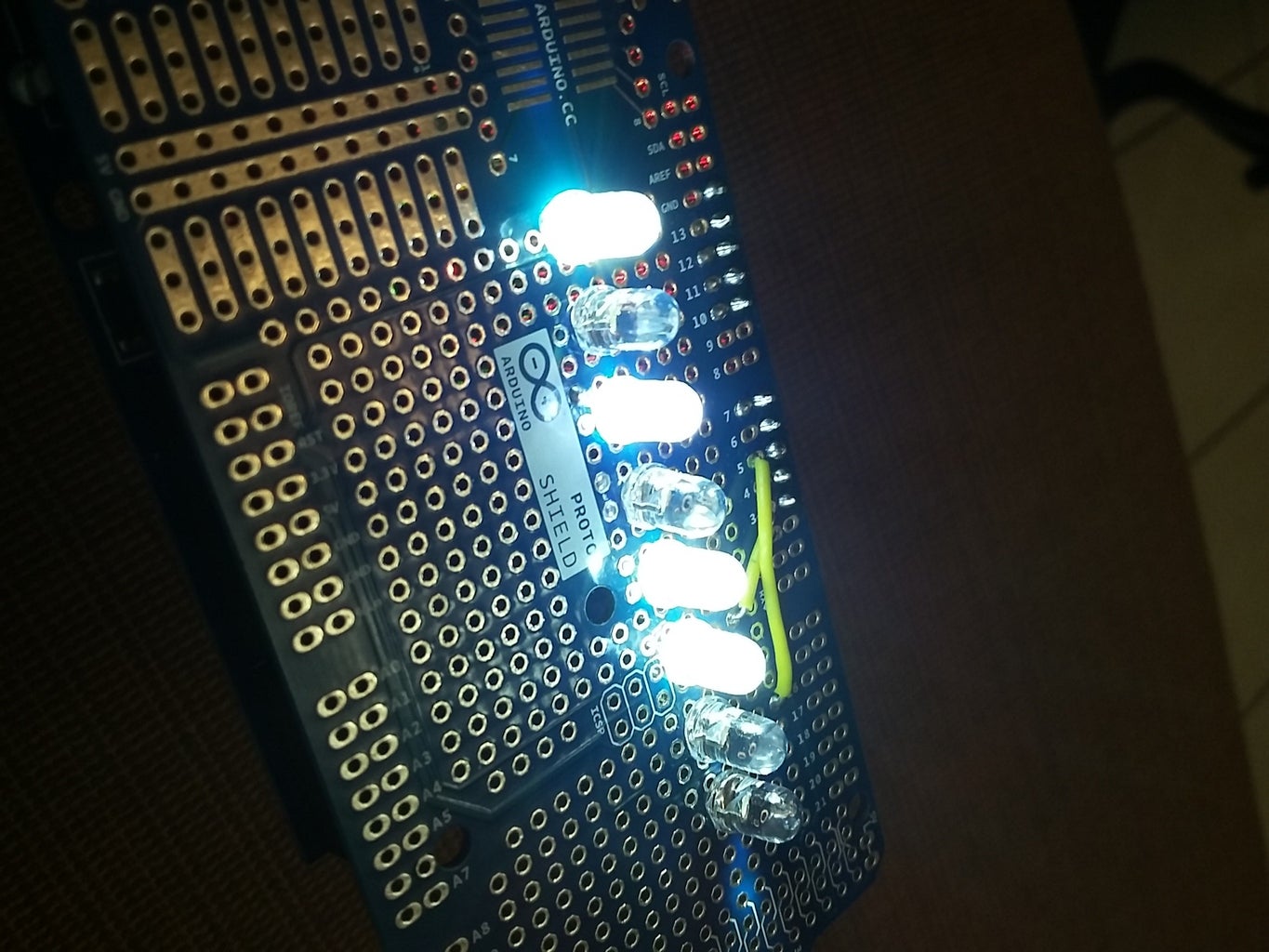 8 Bits Arduino Binary Counter : 6 Steps - Instructables