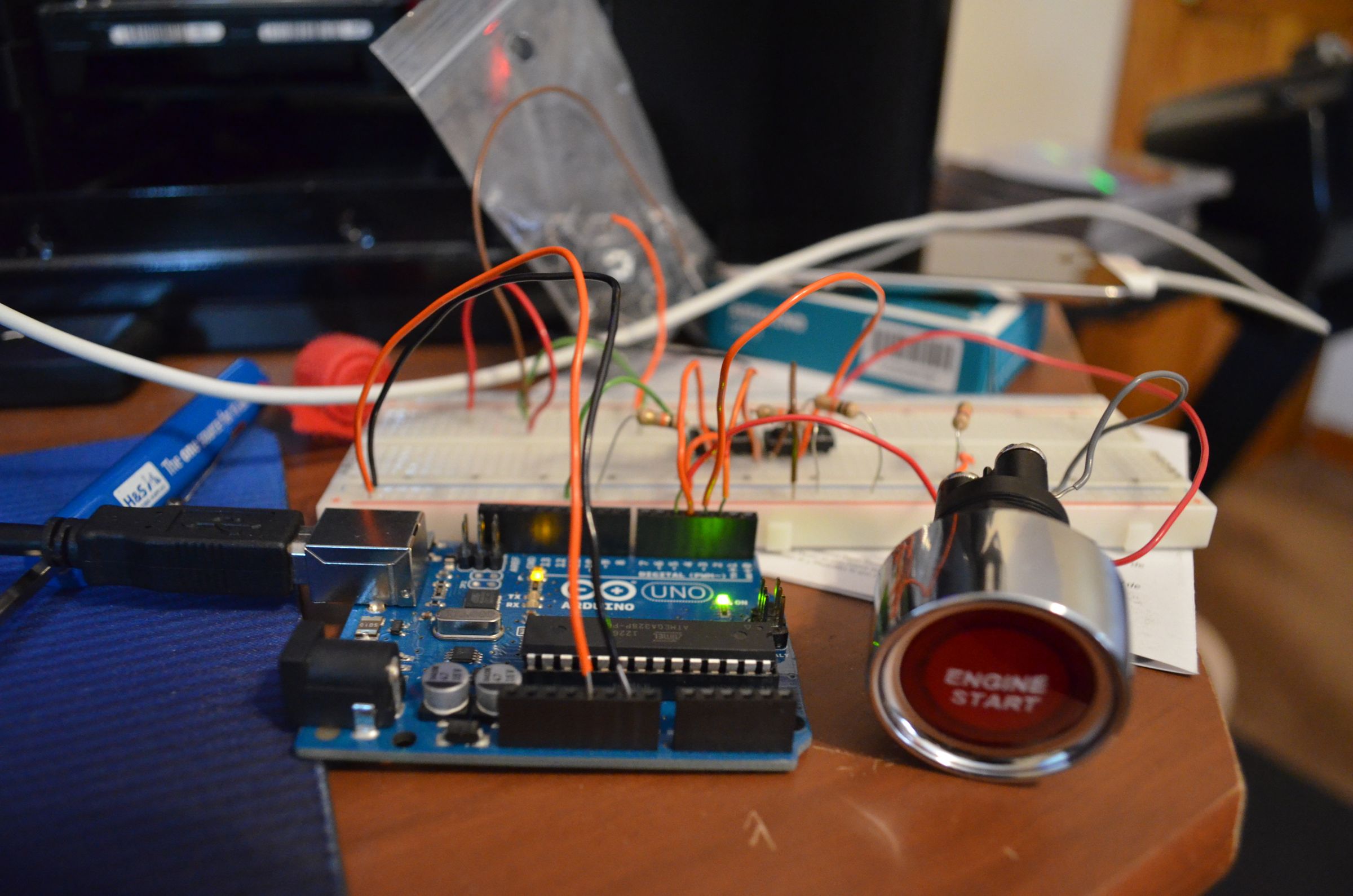 Using an Arduino Uno R3 As a Game Controller