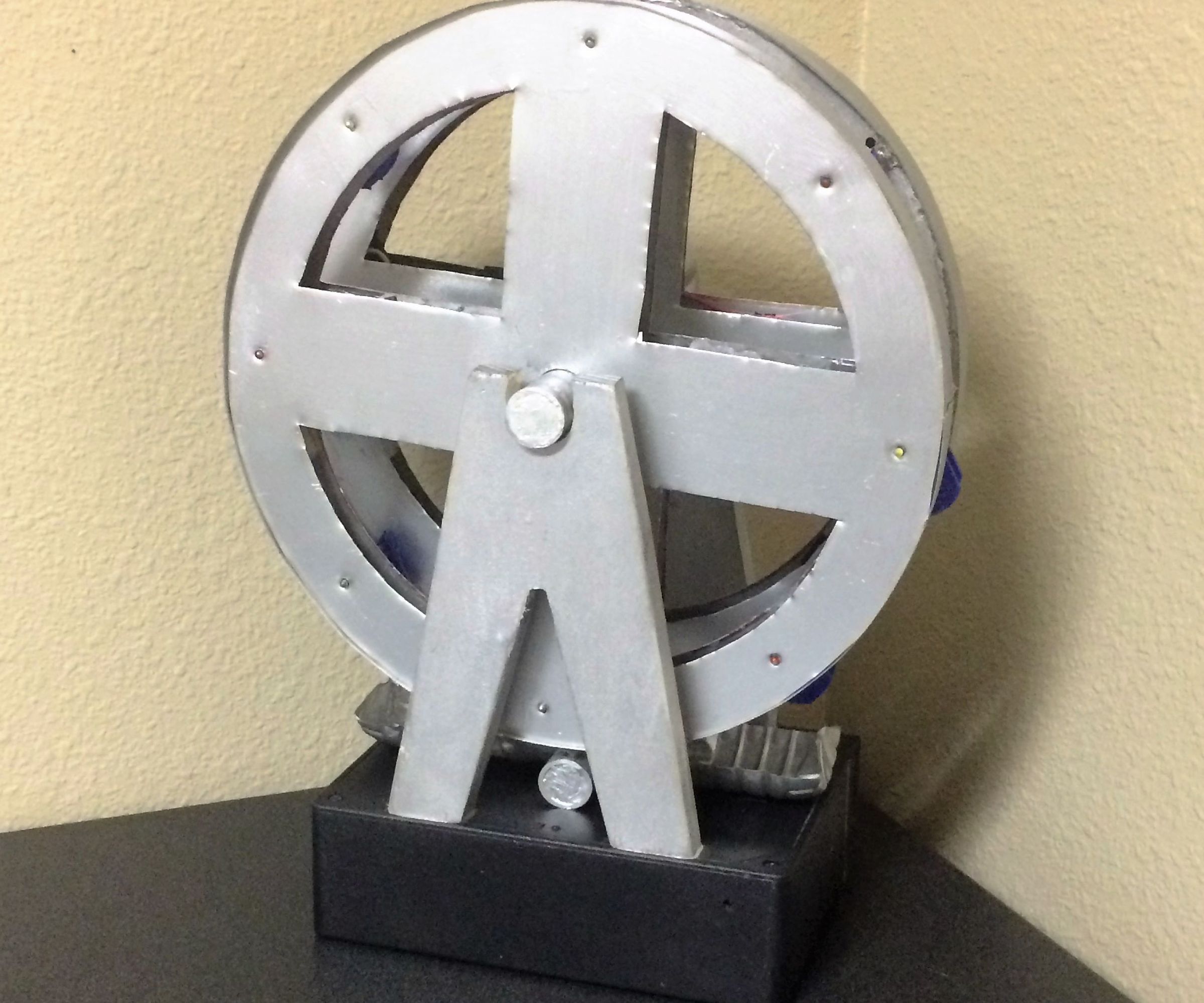 Ferris Wheel Vitamin Dispenser