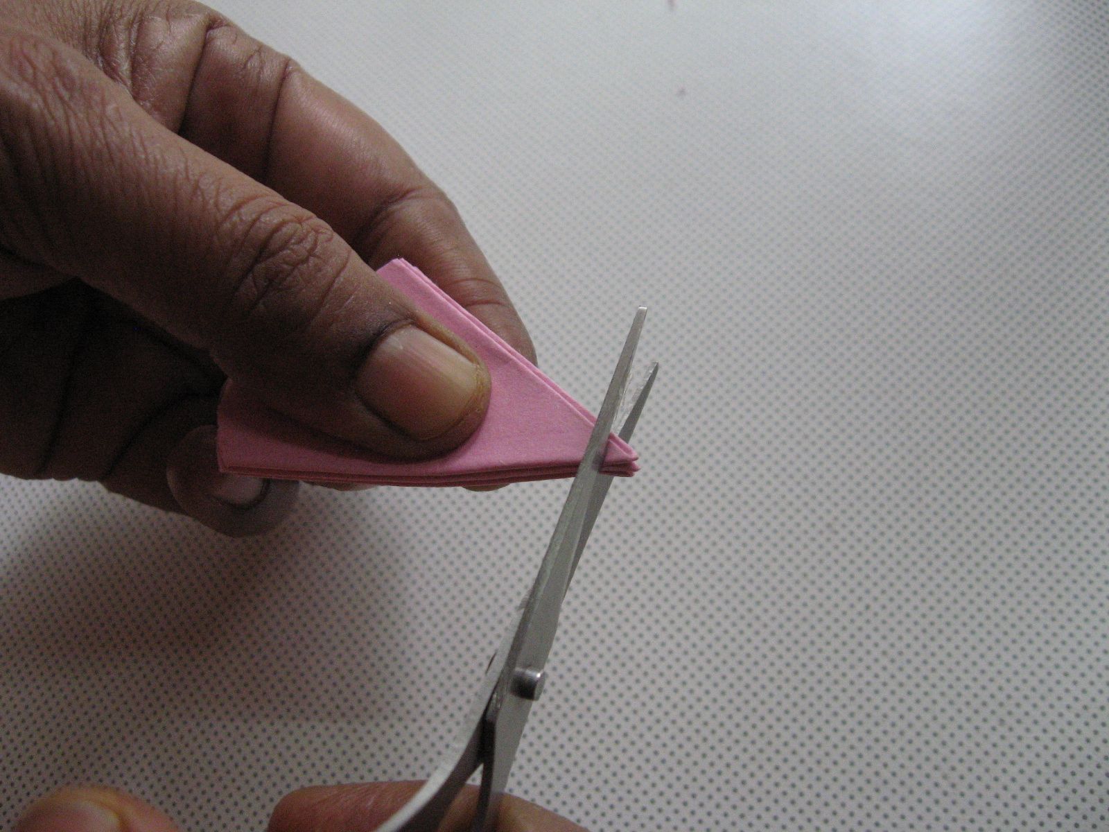 How to Make Real Looking Paper Roses : 7 Steps (with Pictures ...