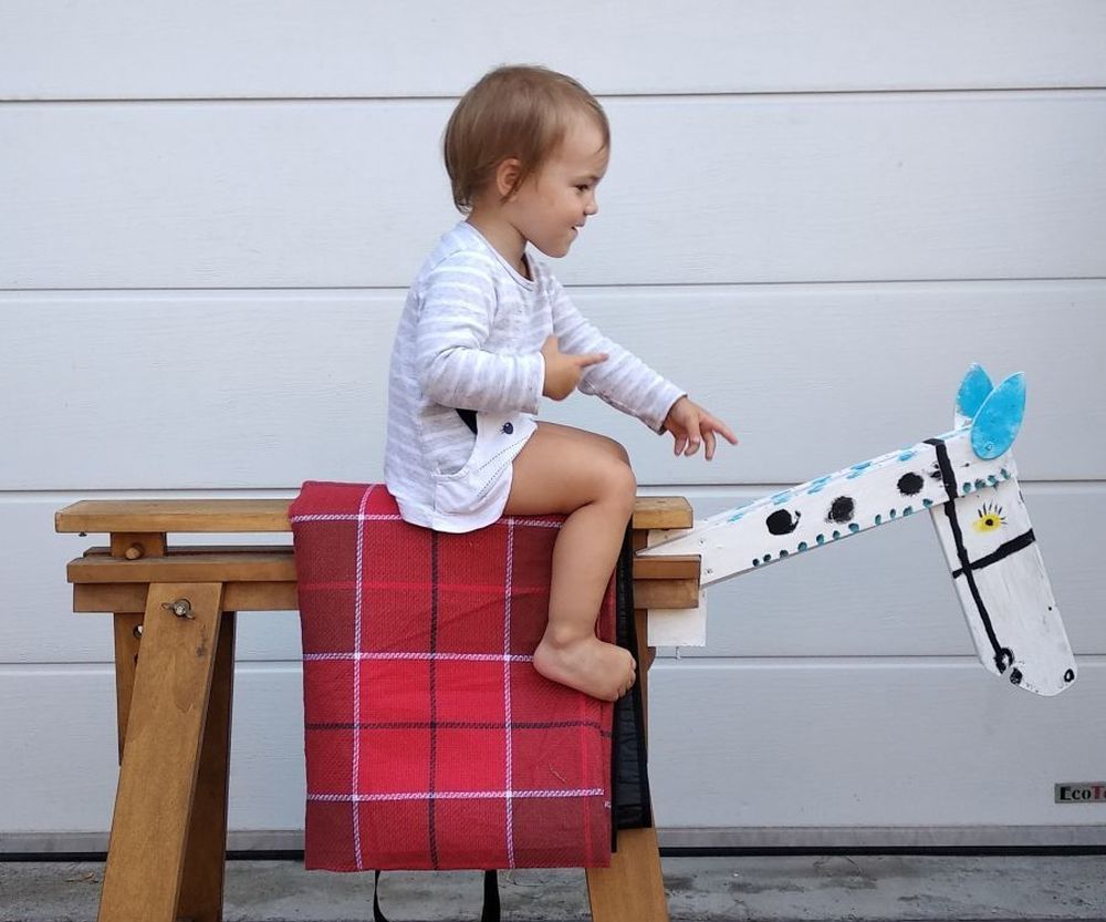 Wooden Toy Horse From Pallet and an IKEA Trestle