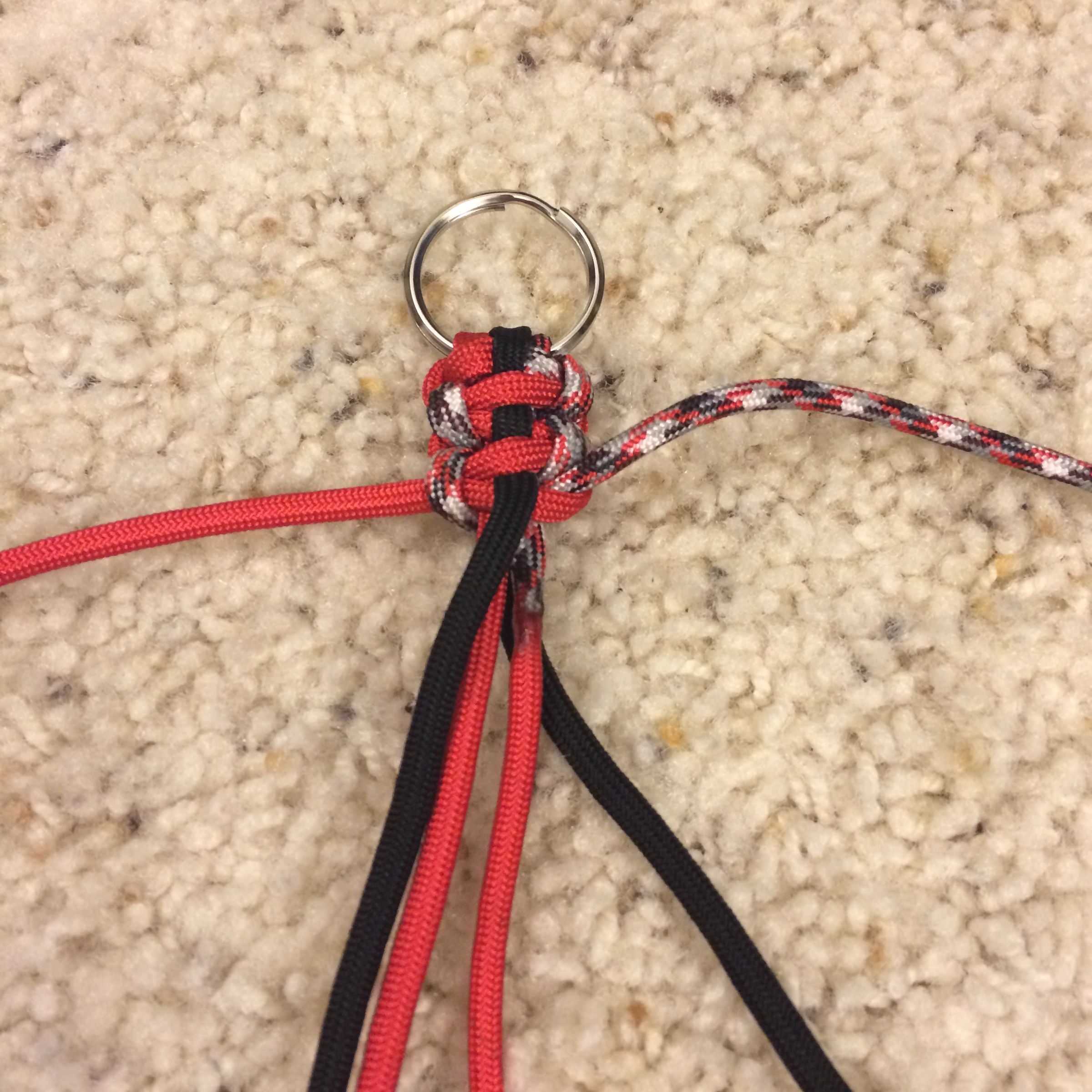 Flatline Paracord Keychain 6 Steps Instructables