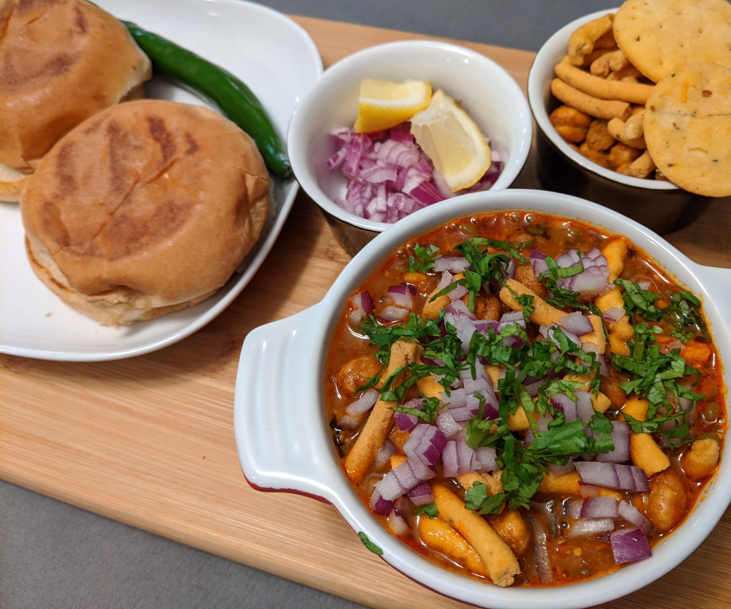 Copycat Missal Pav Recipe of Missal Samrat (Mumbai)
