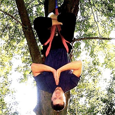 Tree Yoga Asana - How to Do Tree Yoga