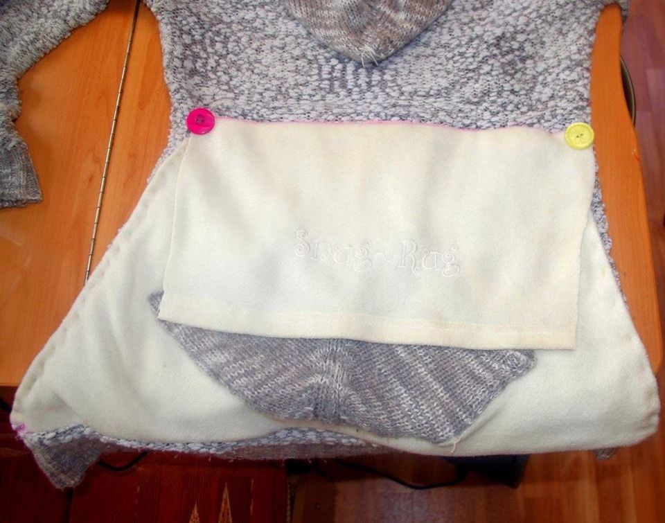 Cat pouch jumper