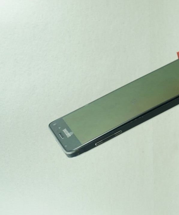 Custom Pocket Slim Gadget Stand