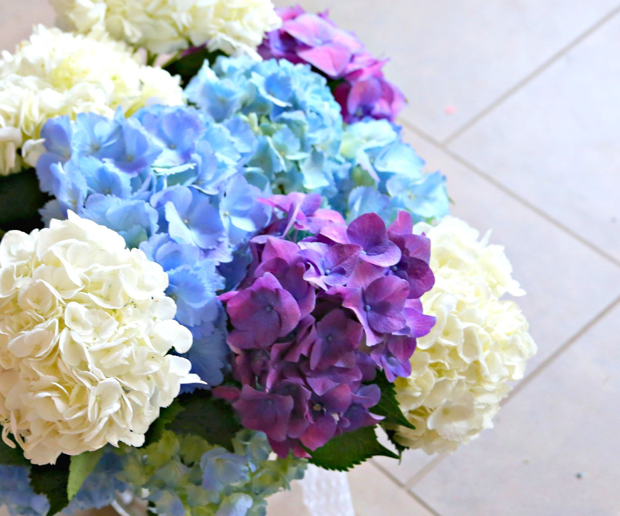 How to Make Flowers Last Longer