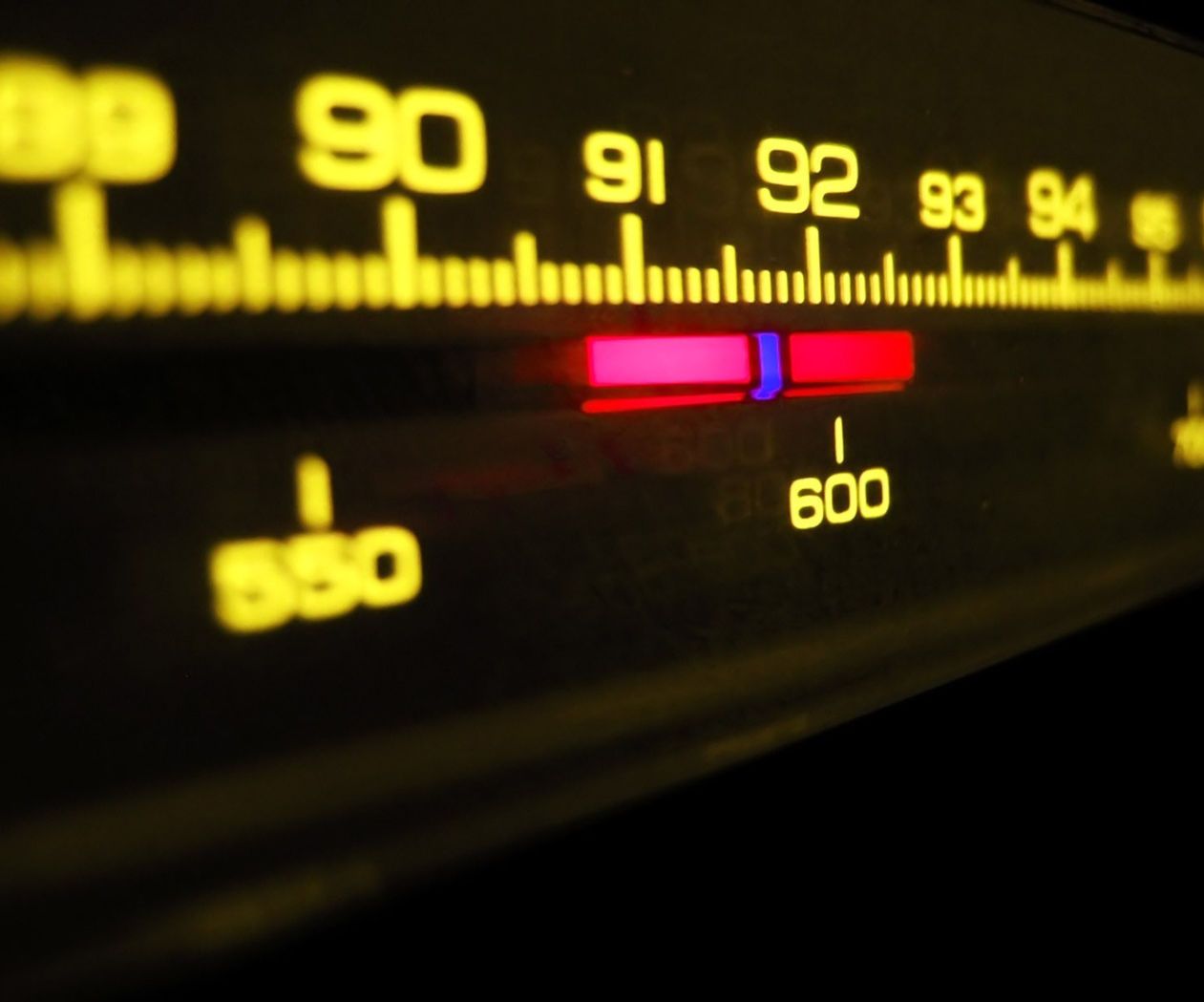 FM Radio Receiver on Intel Edison
