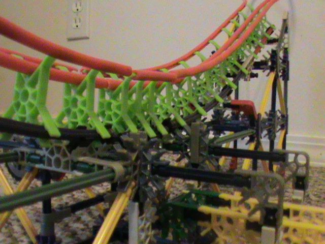 Knex Half Pipe Element