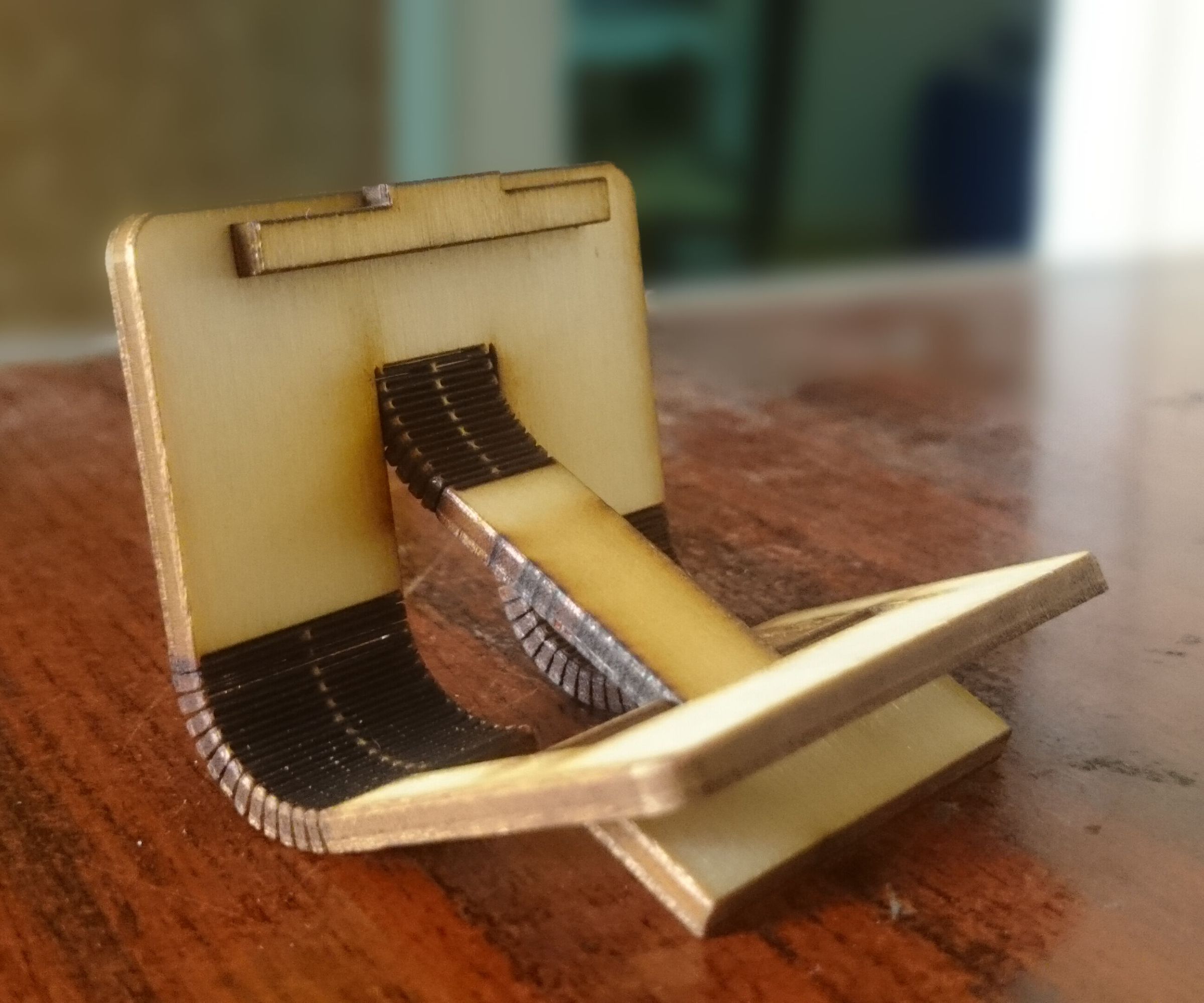 How to Make a Mobile Holder 