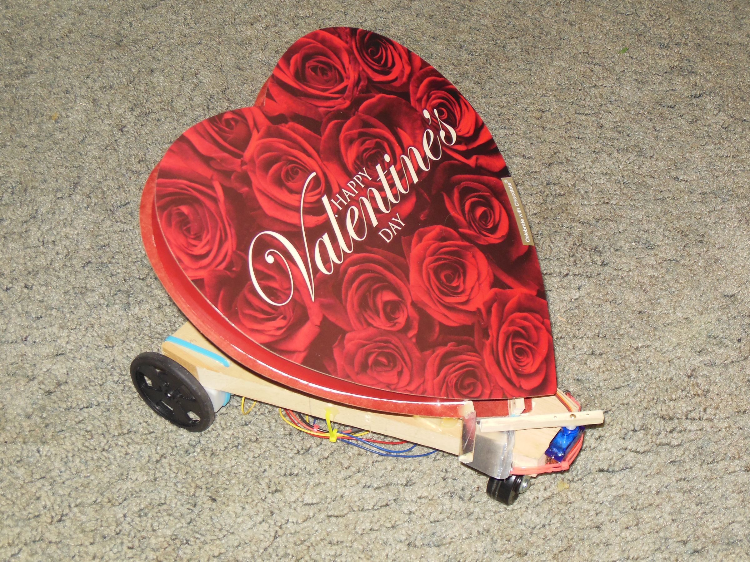 Valentine Robot  Dispenses Candy Kisses Using Picaxe