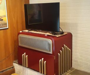 Jukebox TV Stand