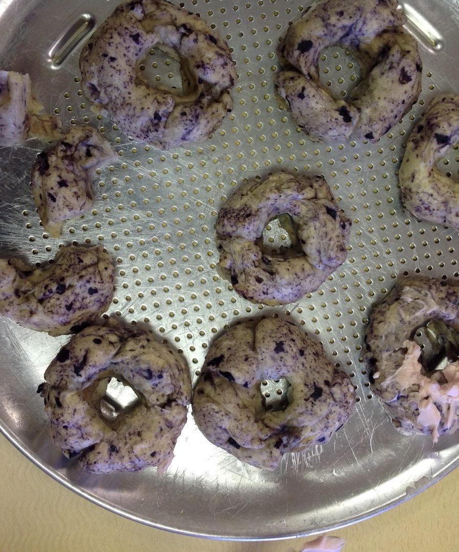 Ultimate Blueberry Bagels