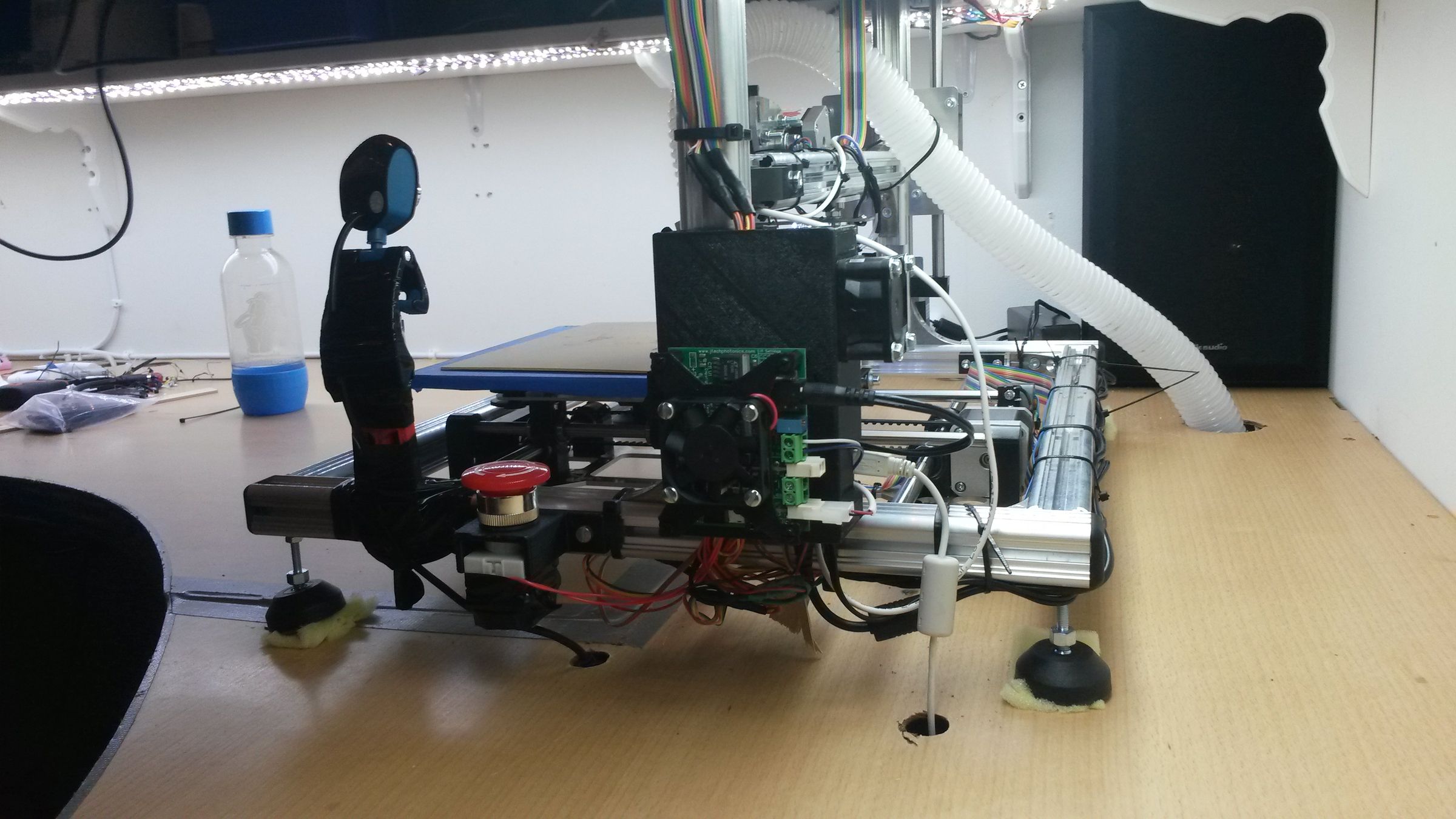 Modify Velleman K8200 3d Printer to Laser Cutting. 5 Steps