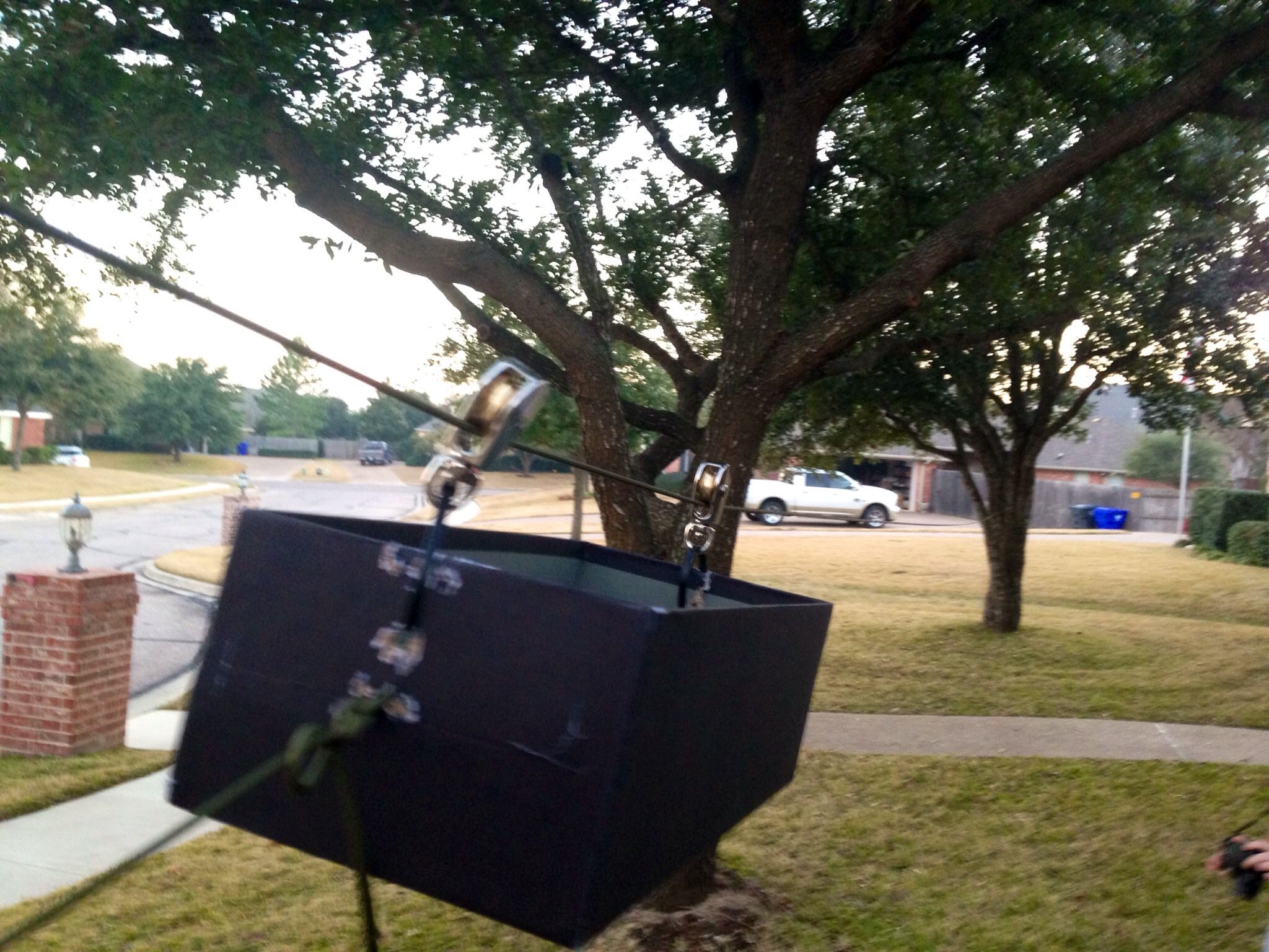 PORTABLE PARACORD CARGO ZIPLINE 6 Steps Instructables