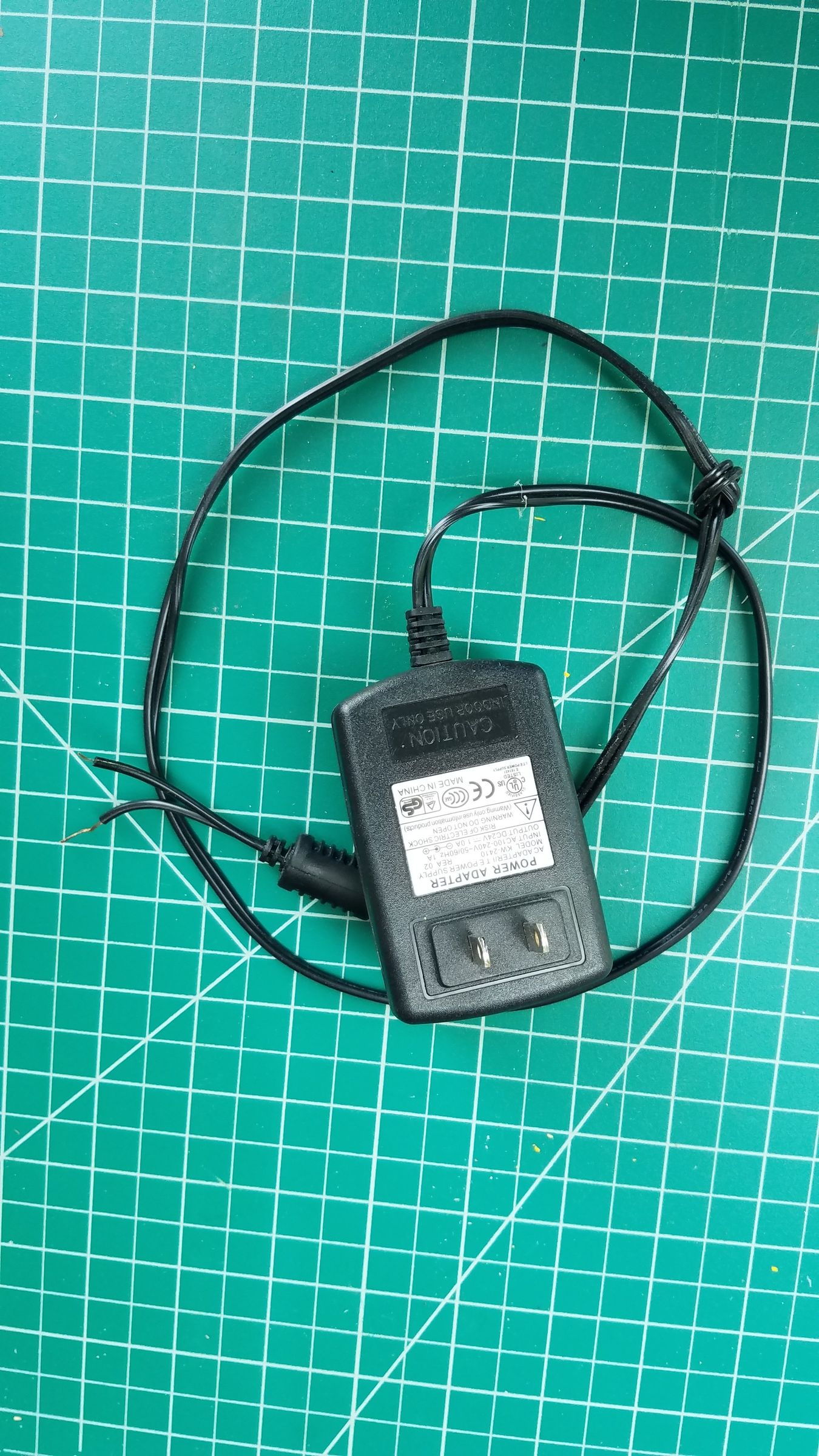 DIY Classroom Stoplight (Noise Management Tool) 12 Steps (with