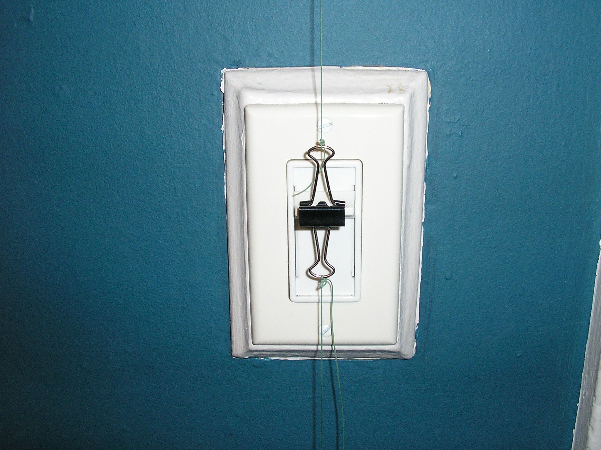 Lo-tek remote lightswitch/dimmer control