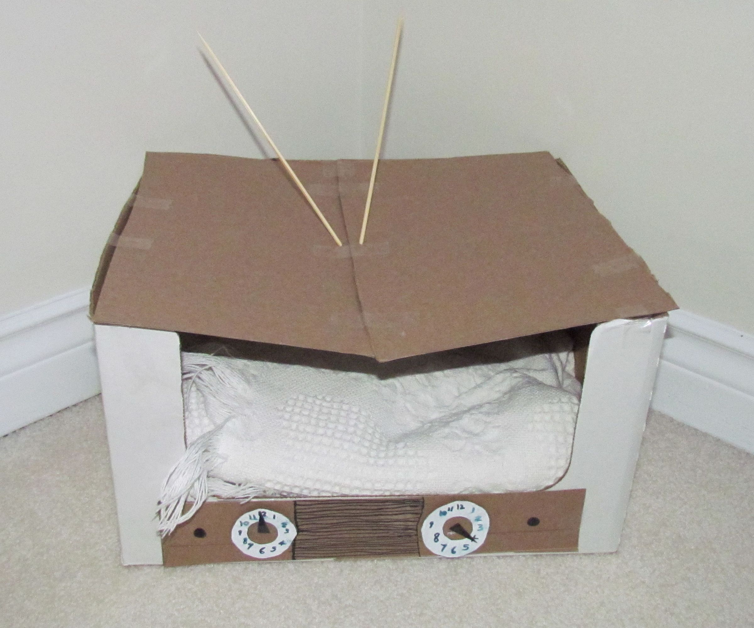 Cardboard Vintage TV Cat Bed