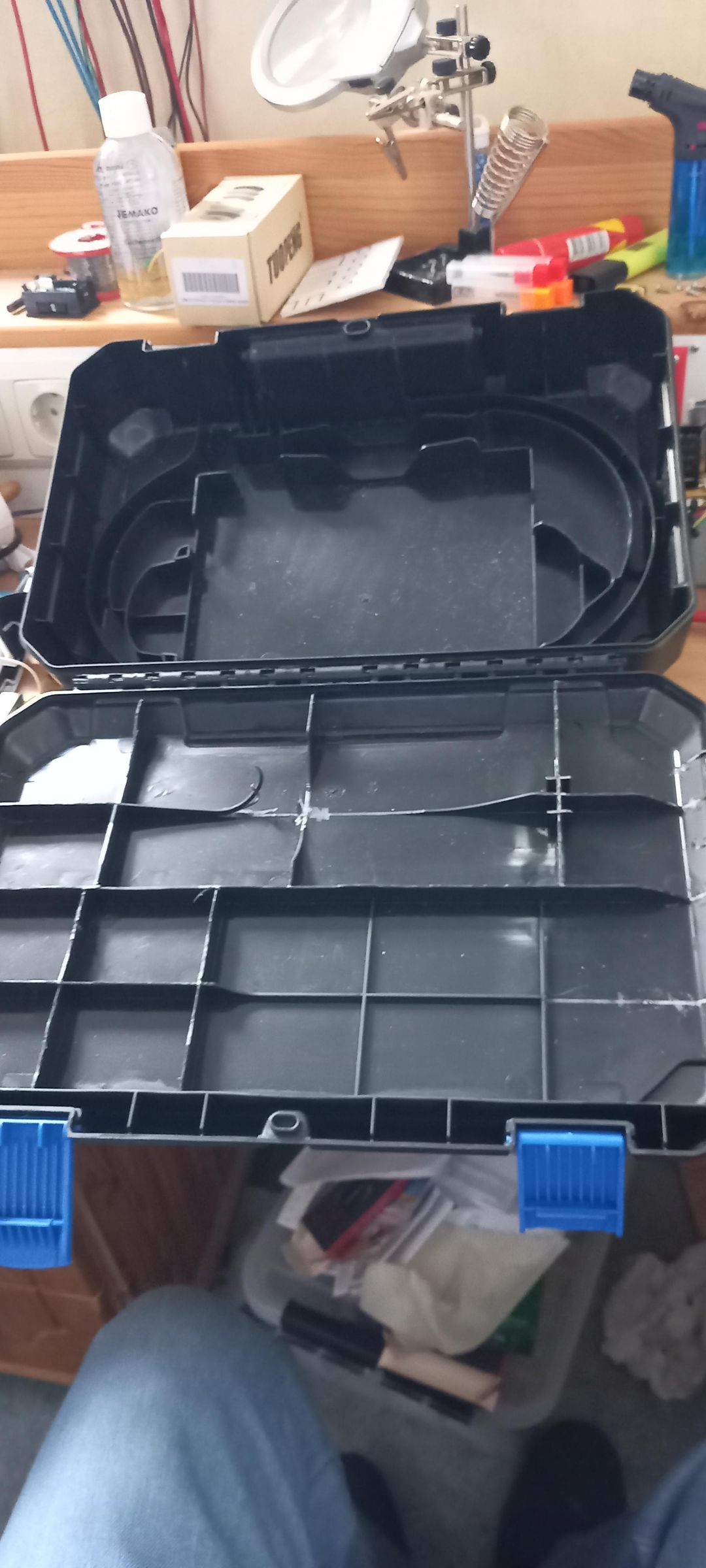 Prepare the Dremel Suitcase