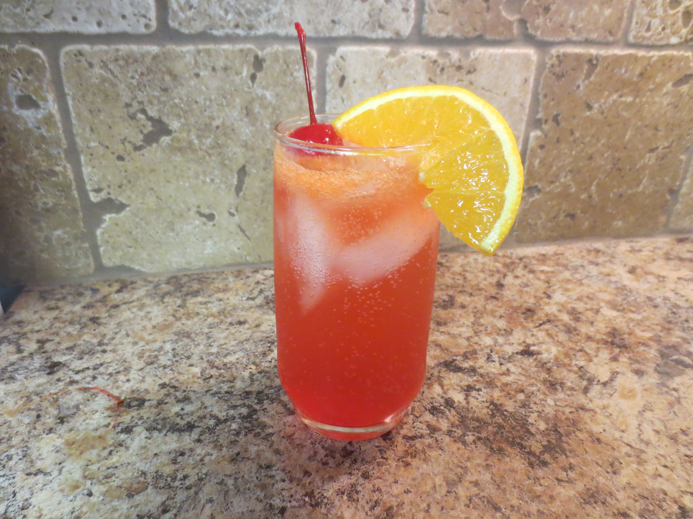 How to Make a Shirley Temple
