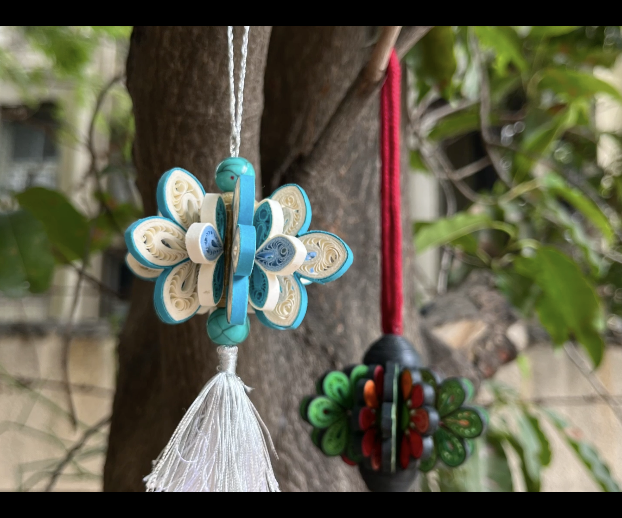Paper Quilled Ornamental Dangler DIY