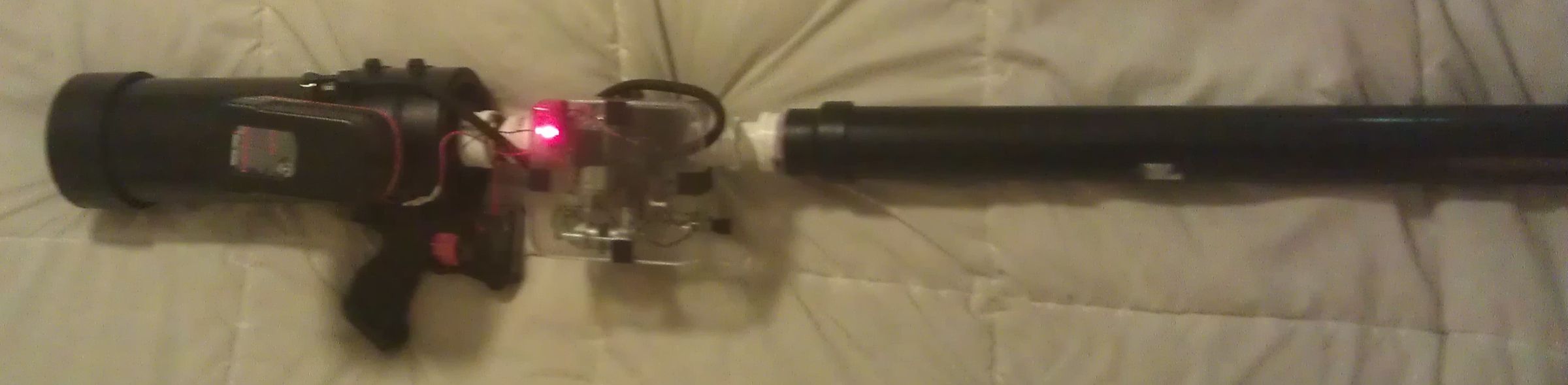 Self Contained Pneumatic T-Shirt Cannon
