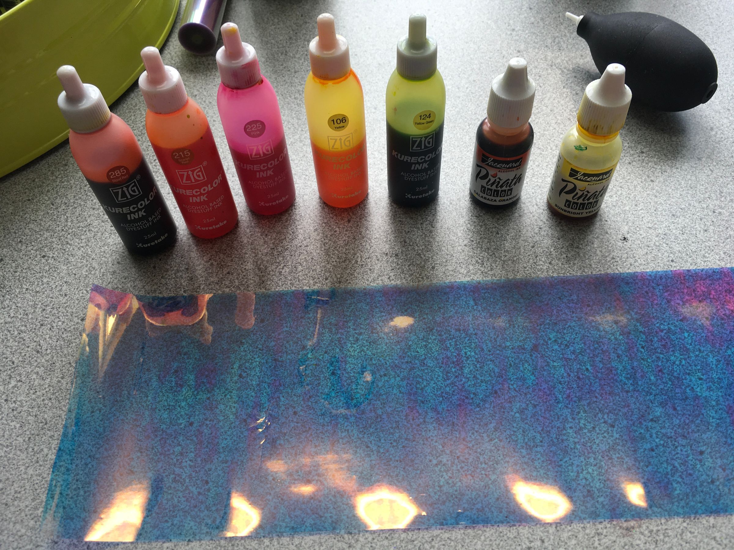 Alcohol Ink and Angelina Film GravityDefying Sculpture 6 Steps (with