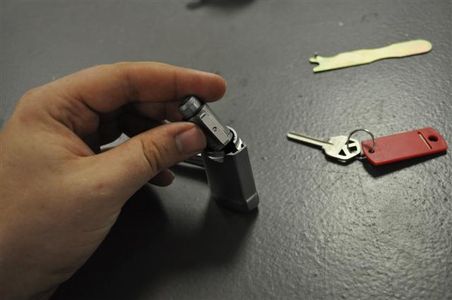 How to Re-Pin a Lock With Original Key : 5 Steps (with Pictures ...