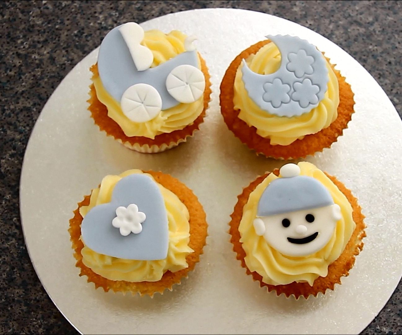  How to Make Cute Baby Cupcake Toppers