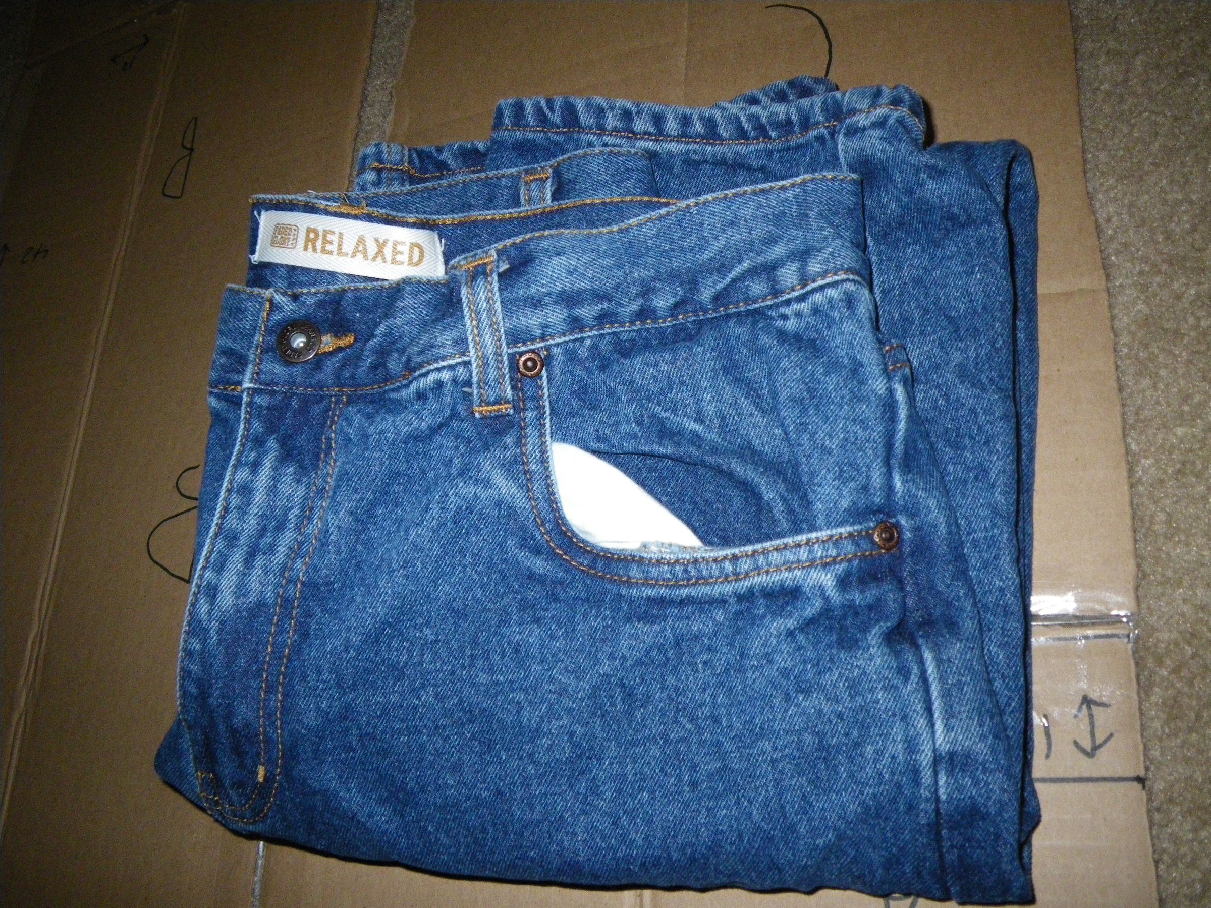 Pant Folding Machine