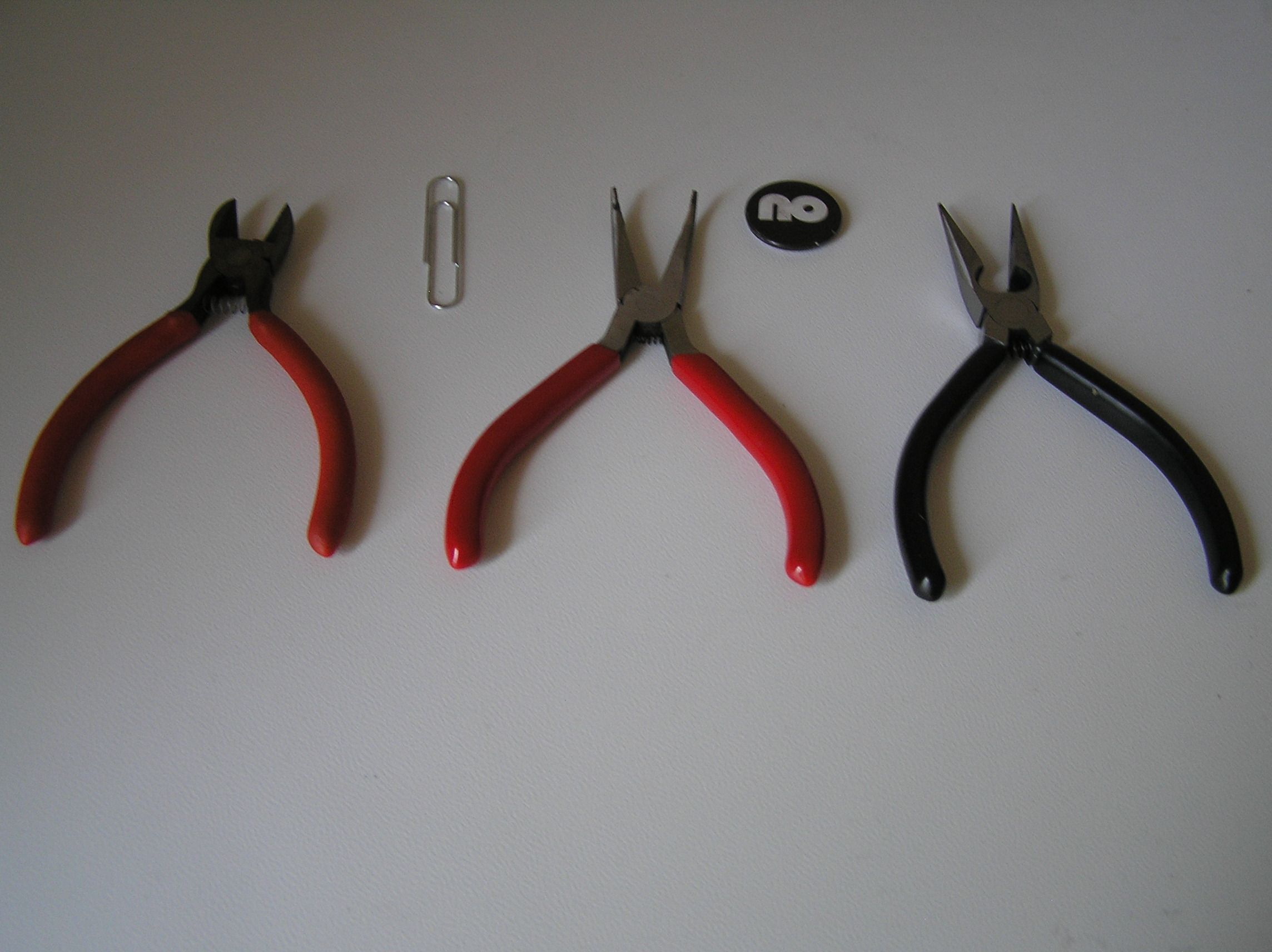 Fix Broken Pin Badges 6 Steps (with Pictures) Instructables