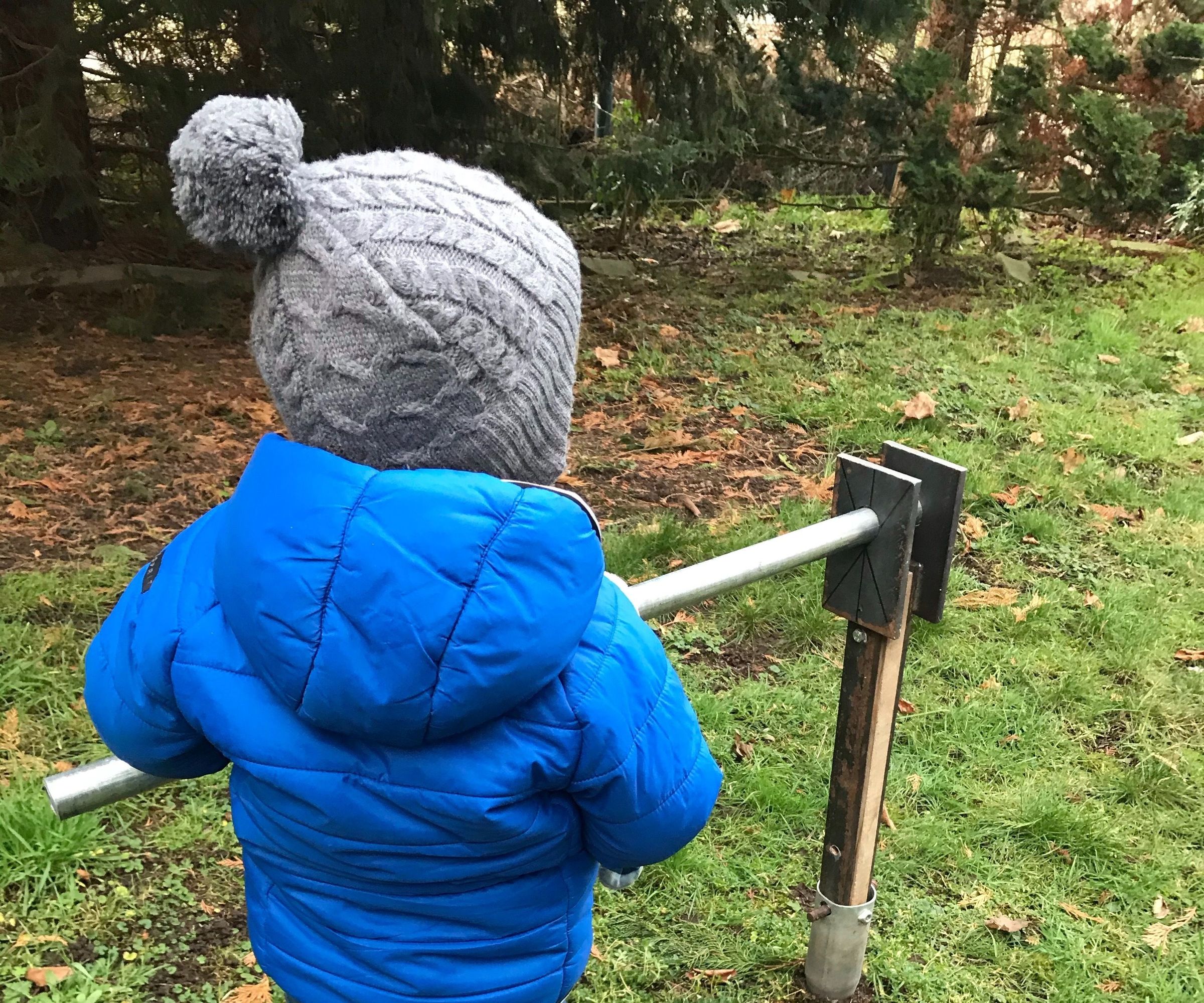 GROUND SCREW INSTALLATION TOOL FOR  FENCE