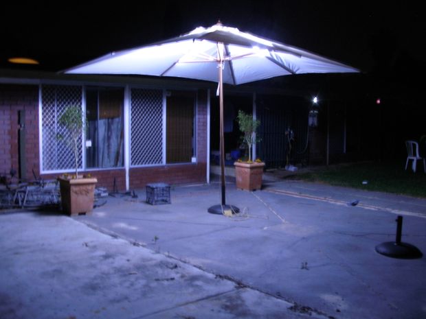 led light bulbs be replaced on a outsunny patio umbrella 13ft Large with Solar Lights Crank Handle Blue in LED lights Outsunny 2.8 m Garden Parasol