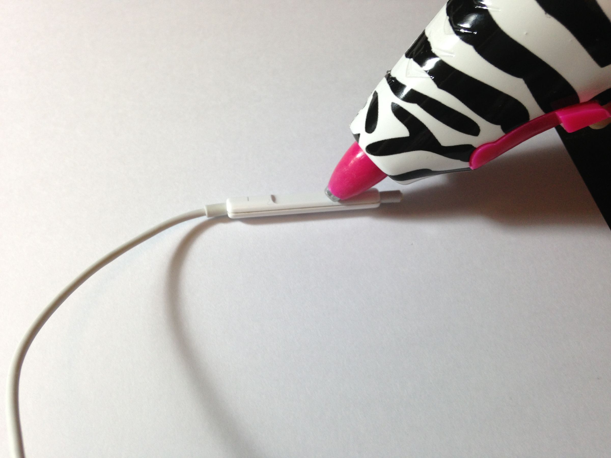 DIY Lavalier Microphone 4 Steps Instructables