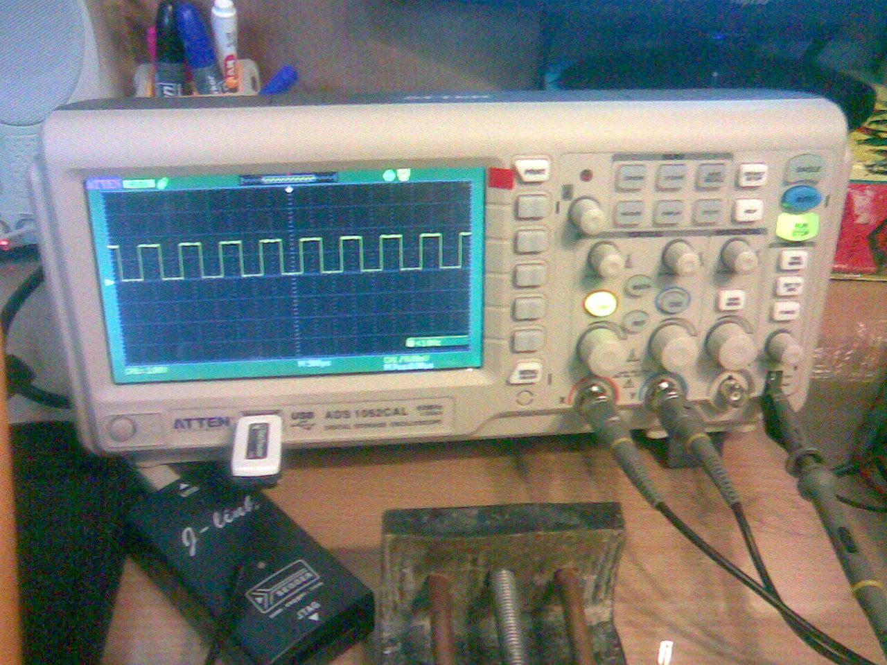 How to arrange your work place + video