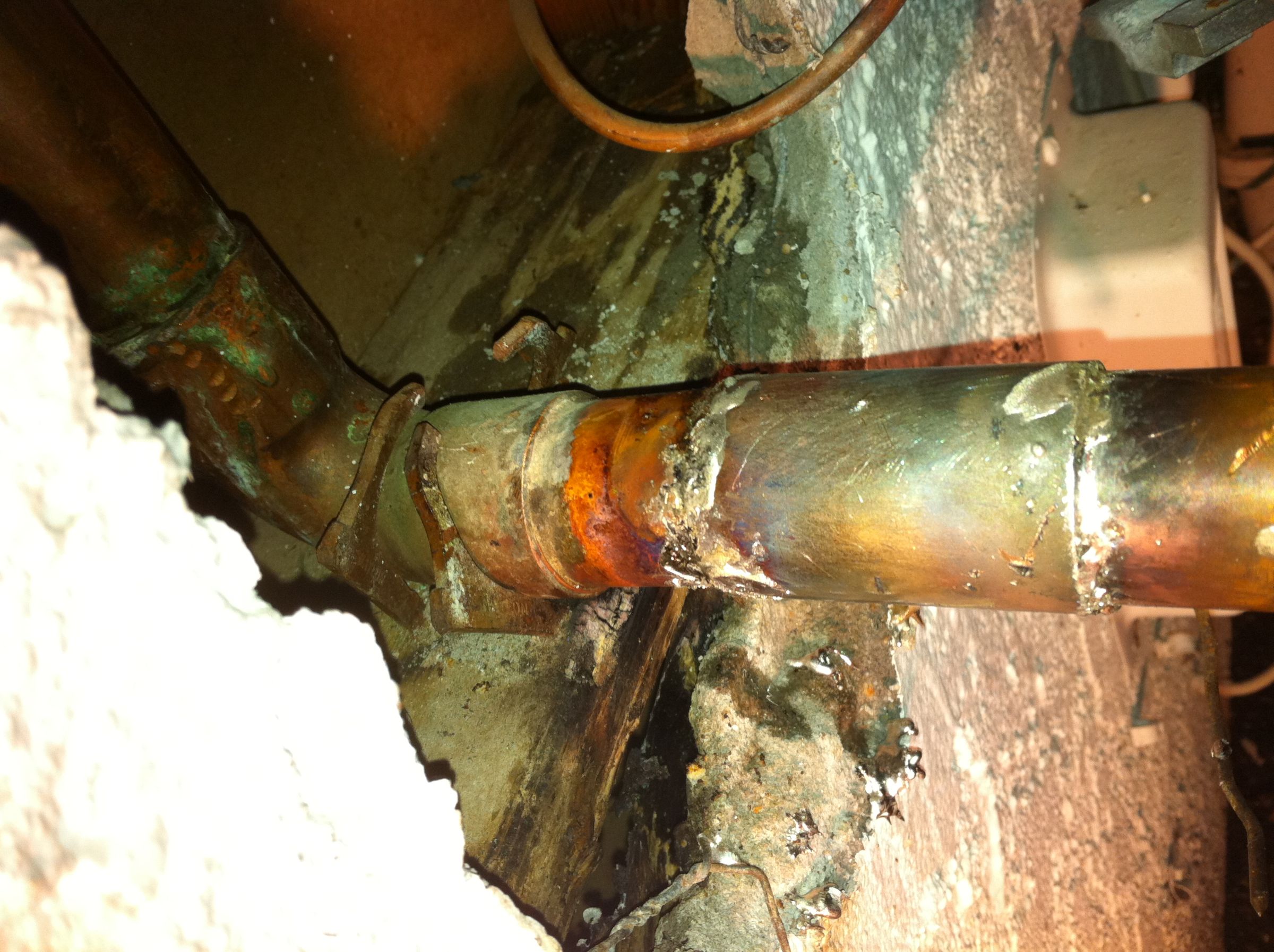Using Bread to Sweat a Leaking Copper Pipe 5 Steps (with Pictures